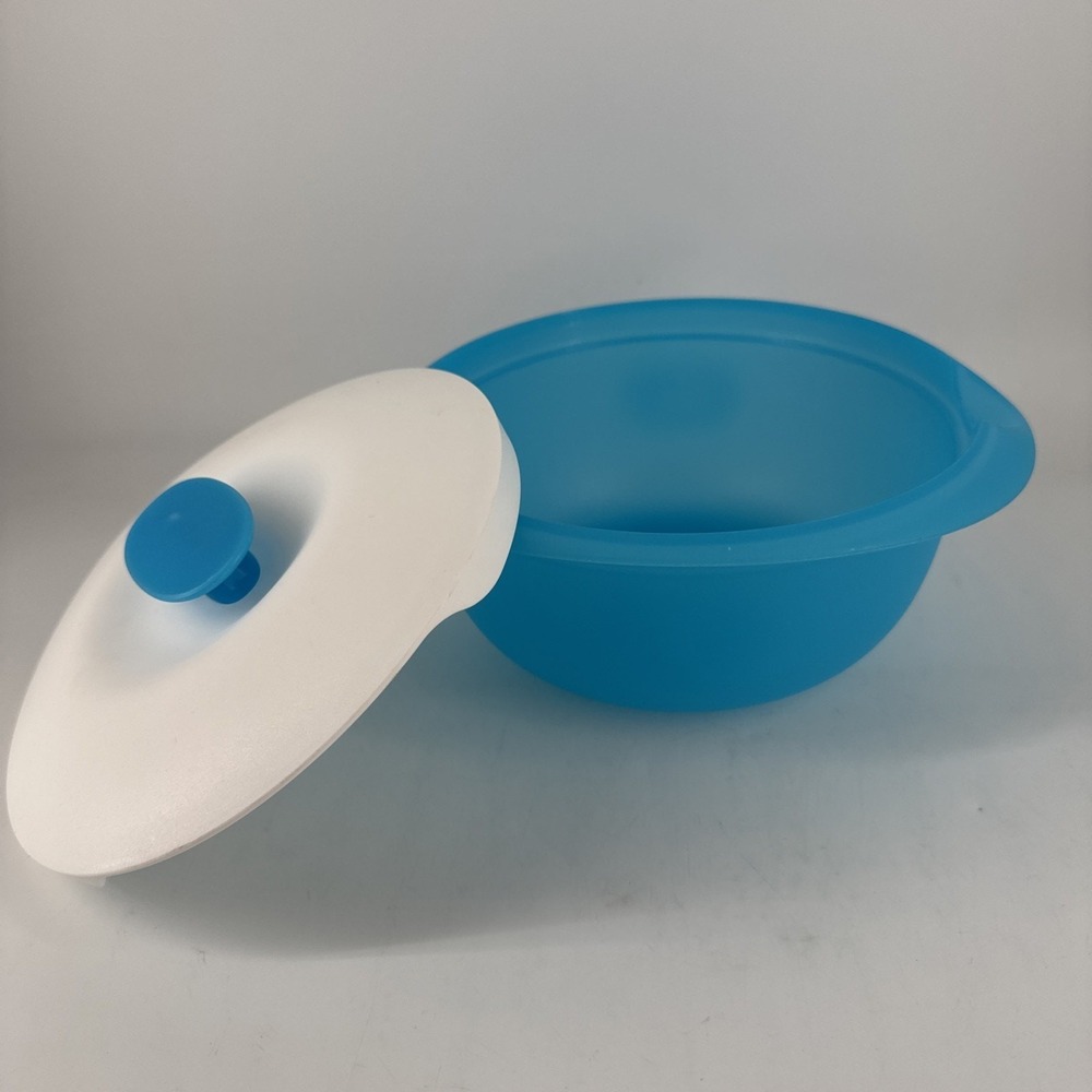 Tupperware Microwave Tortilla Keeper Steamer 2pc Set Blue Small 7" Diameter